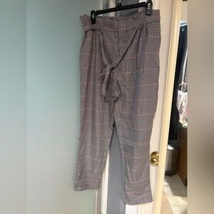 NWT Hype Women's houndstooth checkered belted pants